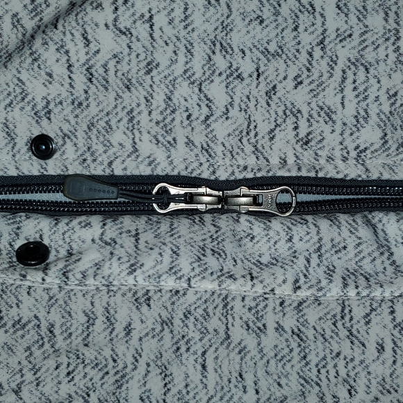 Wind River Jacket - Picture 8 of 10